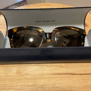 Warby Parker Banks sunglasses with case